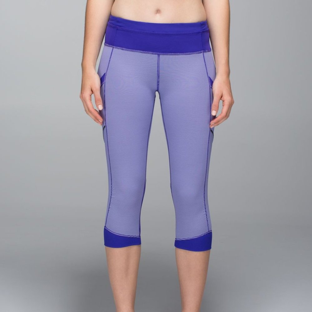 Lululemon Run For Fun Crop Wee Stripe Bruised Berry / Bruised Berry sz 2 EUC